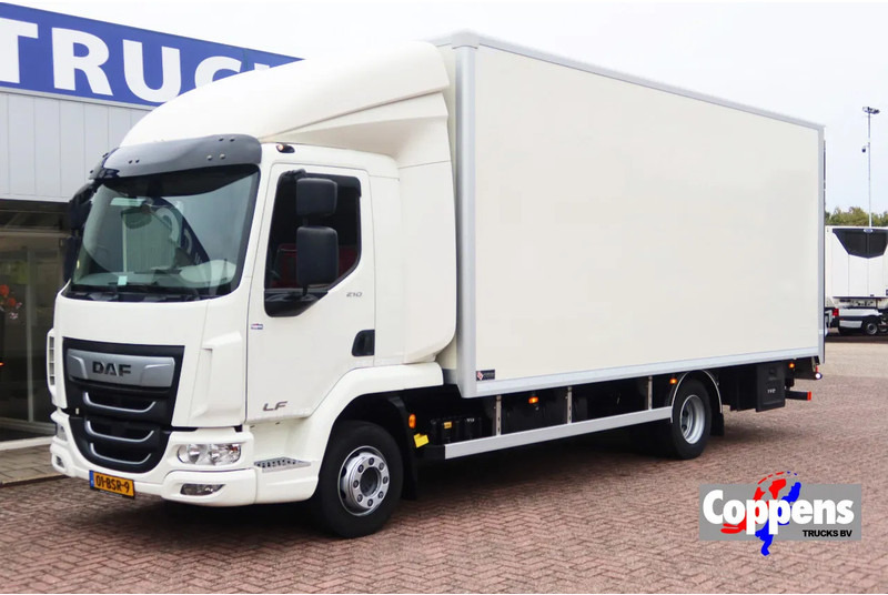 DAF LF 210 Bakwagen+ Dhollandia 1500 kg Comfort cabine - Kasti veoauto: pilt 1 DAF LF 210 Bakwagen+ Dhollandia 1500 kg Comfort cabine - Kasti veoauto: pilt 1