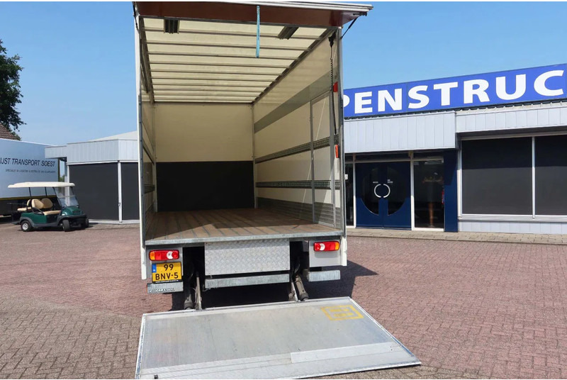 DAF LF 210 Bakwagen + Dhollandia klep 1500 kg - Kasti veoauto: pilt 4 DAF LF 210 Bakwagen + Dhollandia klep 1500 kg - Kasti veoauto: pilt 4