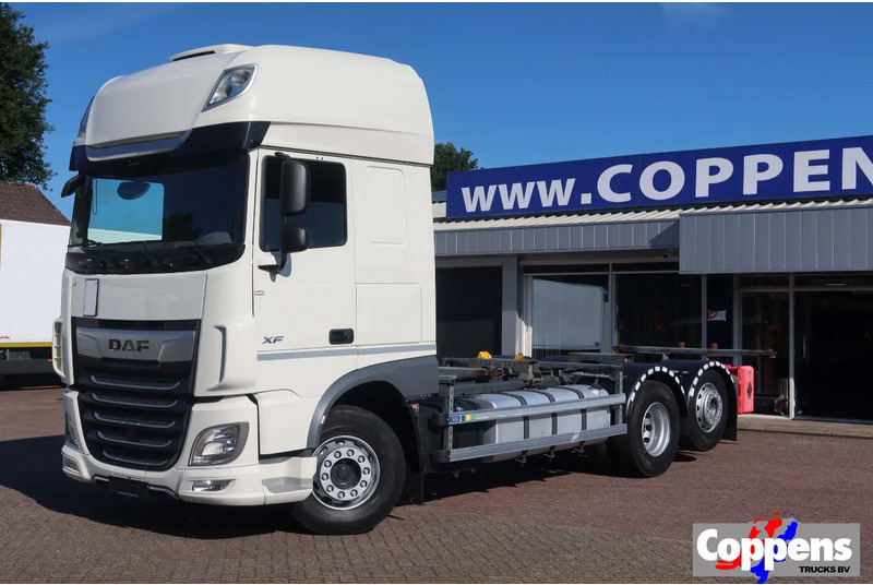 DAF XF 106.450 Wissellaadbaksysteem / Chassis - Konteinerveduk/ Tõstukiga veoauto: pilt 1 DAF XF 106.450 Wissellaadbaksysteem / Chassis - Konteinerveduk/ Tõstukiga veoauto: pilt 1