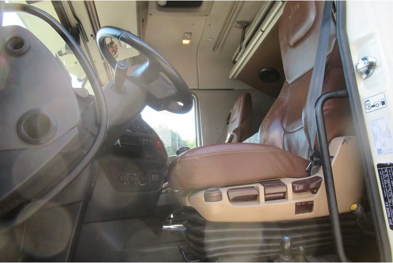 DAF XF 510 Fat 6x4 Euro 6 - Konkstõstukiga veoauto: pilt 4 DAF XF 510 Fat 6x4 Euro 6 - Konkstõstukiga veoauto: pilt 4
