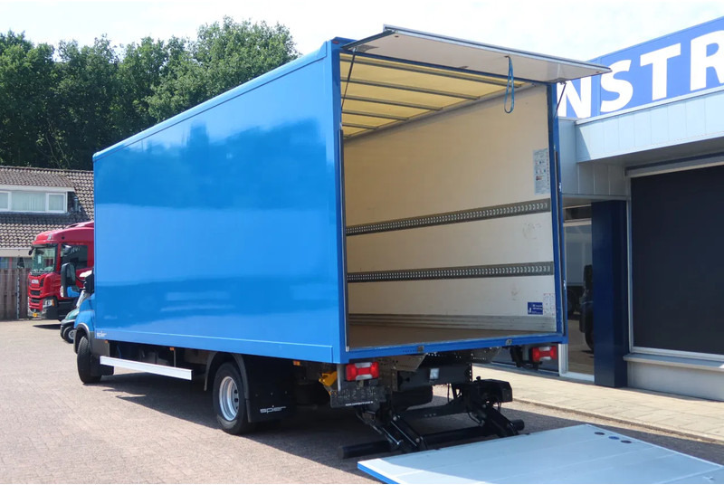 Iveco 72 C 18 Automaat + klep - Kasti veoauto: pilt 3 Iveco 72 C 18 Automaat + klep - Kasti veoauto: pilt 3
