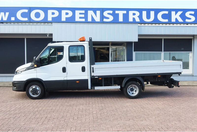Iveco Daily 35C16 HI Matic Dubbele cabine open 7 persoons uitvoering. Dubbel lucht achter as. 3.0 L motor - Madelauto, Meeskonnaauto: pilt 3 Iveco Daily 35C16 HI Matic Dubbele cabine open 7 persoons uitvoering. Dubbel lucht achter as. 3.0 L motor - Madelauto, Meeskonnaauto: pilt 3