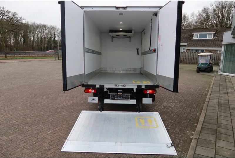 Iveco Daily 35C16 Koel/Vries Bakwagen + DHollandia 750kg Laadklep - Tarbesõiduk külmik: pilt 3 Iveco Daily 35C16 Koel/Vries Bakwagen + DHollandia 750kg Laadklep - Tarbesõiduk külmik: pilt 3