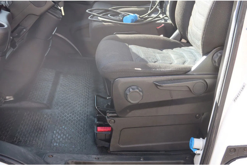 Iveco Daily 35S16 Iveco 35S16 L3/H2 Koel/Vries/ verwarmen Carrier Xarios 350 + 220 volt nacht aansluiting - Tarbesõiduk külmik: pilt 5 Iveco Daily 35S16 Iveco 35S16 L3/H2 Koel/Vries/ verwarmen Carrier Xarios 350 + 220 volt nacht aansluiting - Tarbesõiduk külmik: pilt 5