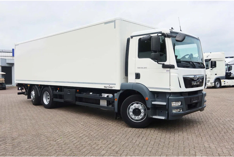 MAN 26.320 TGM Bak+Klep stuur lift as Bar klep 2.000 kg - Kasti veoauto: pilt 2 MAN 26.320 TGM Bak+Klep stuur lift as Bar klep 2.000 kg - Kasti veoauto: pilt 2