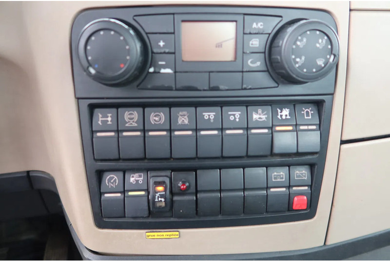 Treilerveoauto MAN TGS 35.360 Oprijwagen + HIAB 228 E3 Kraan 8x2: pilt 8