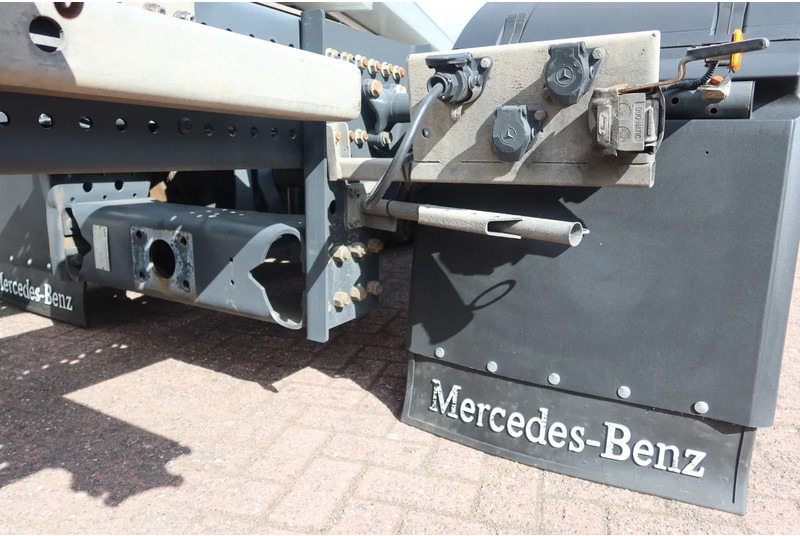 Mercedes-Benz Actros 2642 LL Giga Space Wisselbare opbouw/chassis cabine + lift as - Konteinerveduk/ Tõstukiga veoauto: pilt 5 Mercedes-Benz Actros 2642 LL Giga Space Wisselbare opbouw/chassis cabine + lift as - Konteinerveduk/ Tõstukiga veoauto: pilt 5