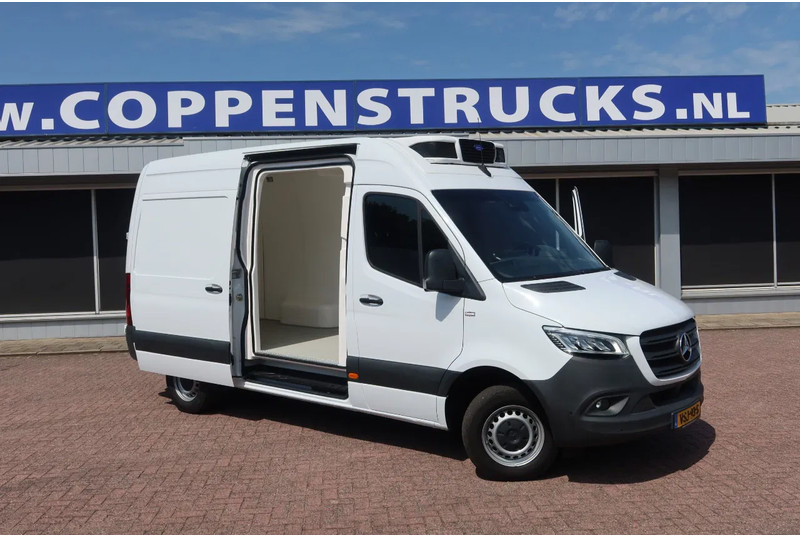 Mercedes-Benz Sprinter 317 Koel/Vries L2/H2 220 Volt stekker - Tarbesõiduk külmik: pilt 2 Mercedes-Benz Sprinter 317 Koel/Vries L2/H2 220 Volt stekker - Tarbesõiduk külmik: pilt 2