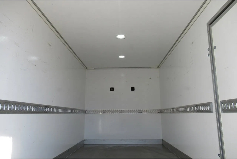 Renault Master Heating HEAVY DUTCH FLOWER TRUCK Euro 6 - Kasti veoauto: pilt 4 Renault Master Heating HEAVY DUTCH FLOWER TRUCK Euro 6 - Kasti veoauto: pilt 4