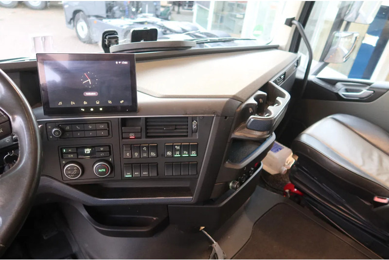 Volvo FH FH 500 Globetrotter Full Air suspension. - Sadulveok: pilt 5 Volvo FH FH 500 Globetrotter Full Air suspension. - Sadulveok: pilt 5