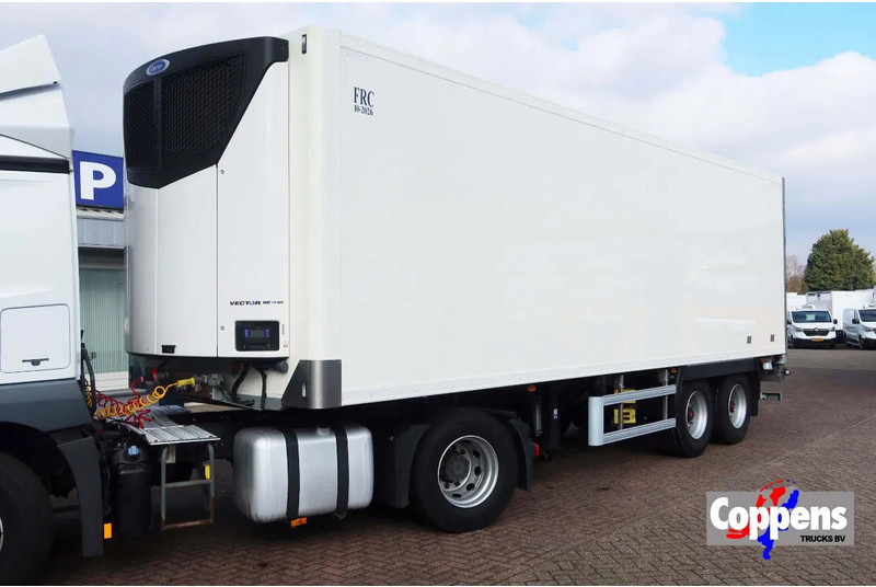 Sor IBERICA City trailer Koel/Vries+ klep 2500kg Bi-temp Carrier Vektor 19 MT - Külmutiga poolhaagis: pilt 1 Sor IBERICA City trailer Koel/Vries+ klep 2500kg Bi-temp Carrier Vektor 19 MT - Külmutiga poolhaagis: pilt 1
