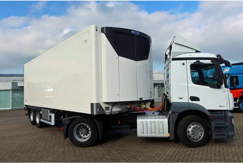Sor IBERICA City trailer Koel/Vries+ klep 2500kg Bi-temp Carrier Vektor 19 MT - Külmutiga poolhaagis: pilt 2 Sor IBERICA City trailer Koel/Vries+ klep 2500kg Bi-temp Carrier Vektor 19 MT - Külmutiga poolhaagis: pilt 2