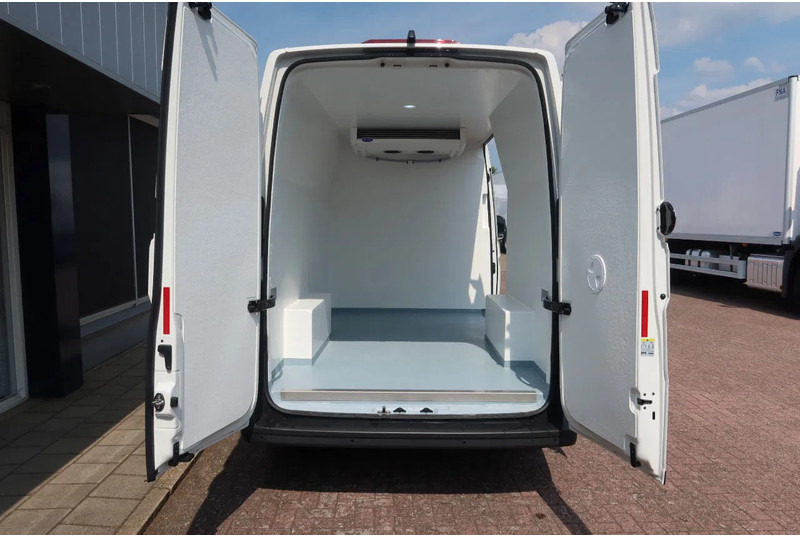 Volkswagen Crafter 177 PK ,Koel/Vries/Verwarmen , Carrier Xarios 350 met nachtaansluiting BPM vrij - Tarbesõiduk külmik: pilt 3 Volkswagen Crafter 177 PK ,Koel/Vries/Verwarmen , Carrier Xarios 350 met nachtaansluiting BPM vrij - Tarbesõiduk külmik: pilt 3