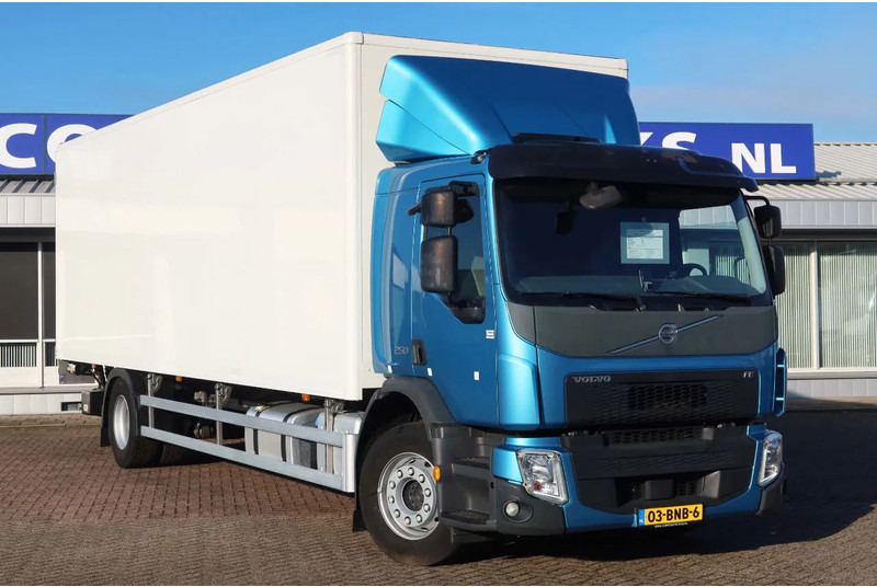 Volvo FE 250 Bakwagen + Dhollandia klep 2500 KG. 49.000 KM!! - Kasti veoauto: pilt 2 Volvo FE 250 Bakwagen + Dhollandia klep 2500 KG. 49.000 KM!! - Kasti veoauto: pilt 2