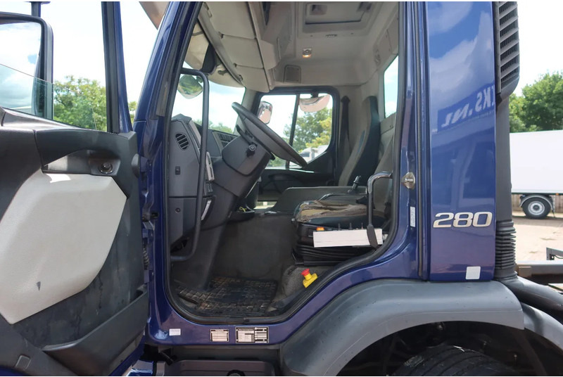 Volvo FE 280 Container / Kabelsysteem H.T.S Kabel, 15 ton, 575 cm 6 Cilinder - Veoauto - kaablisüsteem: pilt 4 Volvo FE 280 Container / Kabelsysteem H.T.S Kabel, 15 ton, 575 cm 6 Cilinder - Veoauto - kaablisüsteem: pilt 4