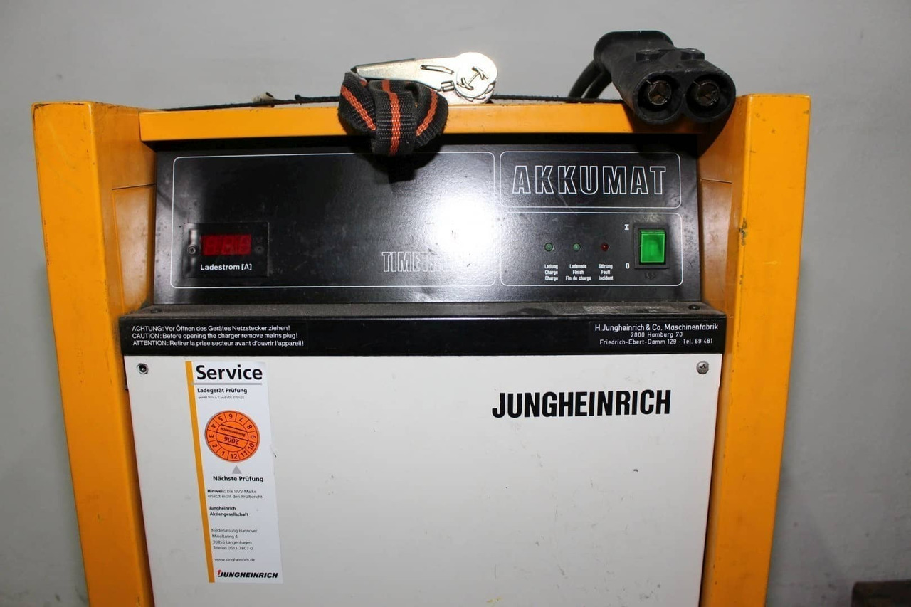 Jungheinrich E 220 G 24/65 B-ET-DA - Aku - Kahveltõstuk: pilt 2 Jungheinrich E 220 G 24/65 B-ET-DA - Aku - Kahveltõstuk: pilt 2