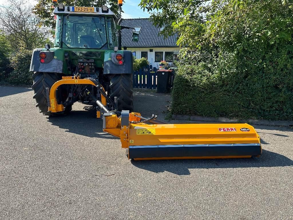 Ferri ZMTE 2000 PRO (bj 2023) - Külgniiduk: pilt 1 Ferri ZMTE 2000 PRO (bj 2023) - Külgniiduk: pilt 1