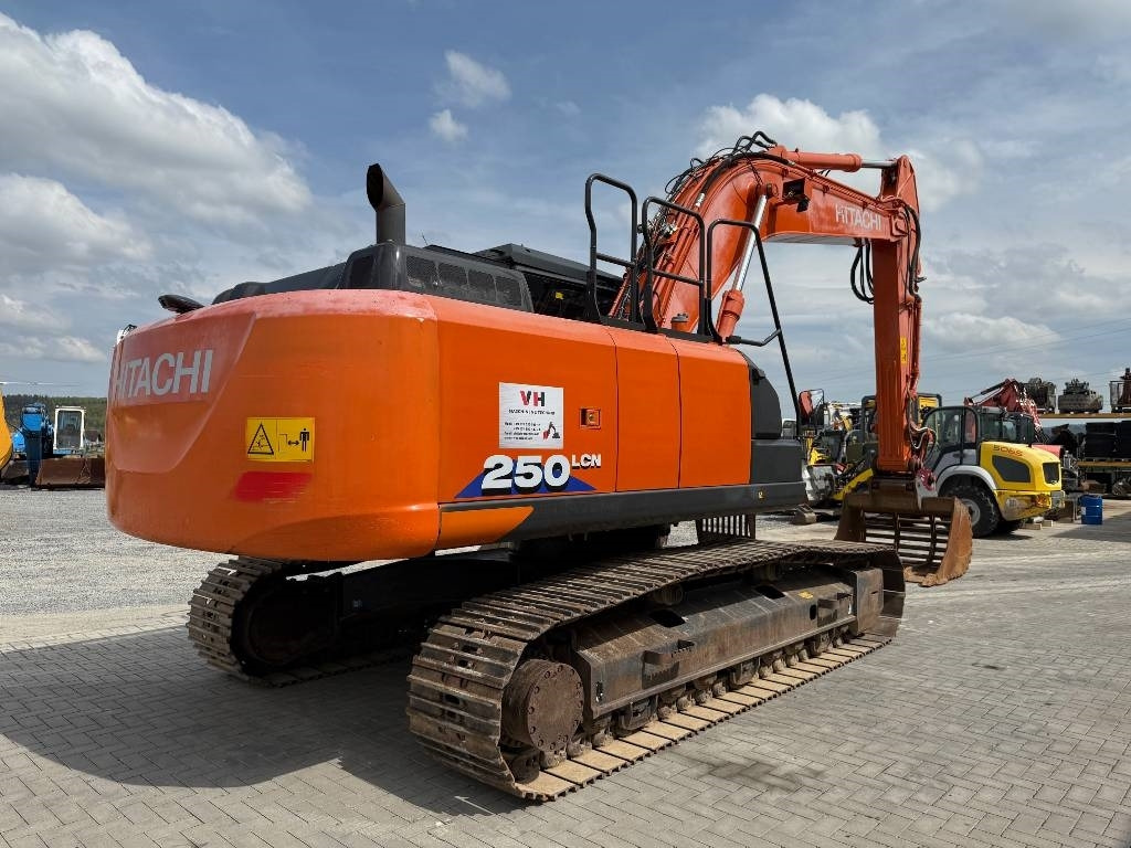 Hitachi ZX 250 LC N-6 - Lintekskavaator: pilt 5 Hitachi ZX 250 LC N-6 - Lintekskavaator: pilt 5