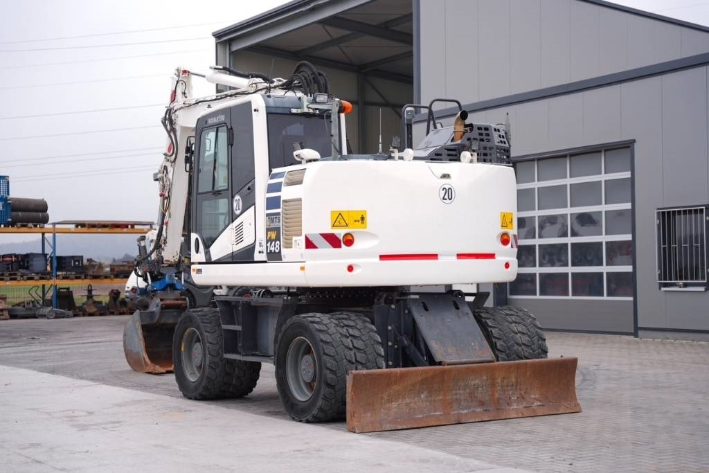Komatsu PW 148-11 - Ratastel ekskavaator: pilt 3 Komatsu PW 148-11 - Ratastel ekskavaator: pilt 3