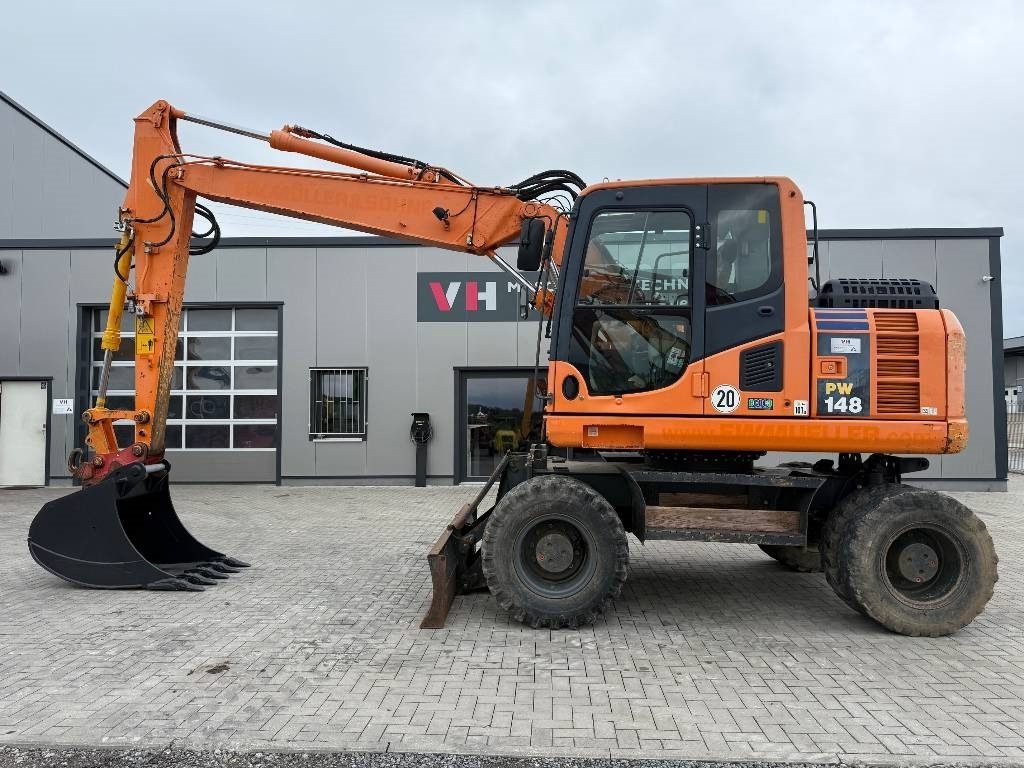 Komatsu PW 148-8 - Ratastel ekskavaator: pilt 2 Komatsu PW 148-8 - Ratastel ekskavaator: pilt 2