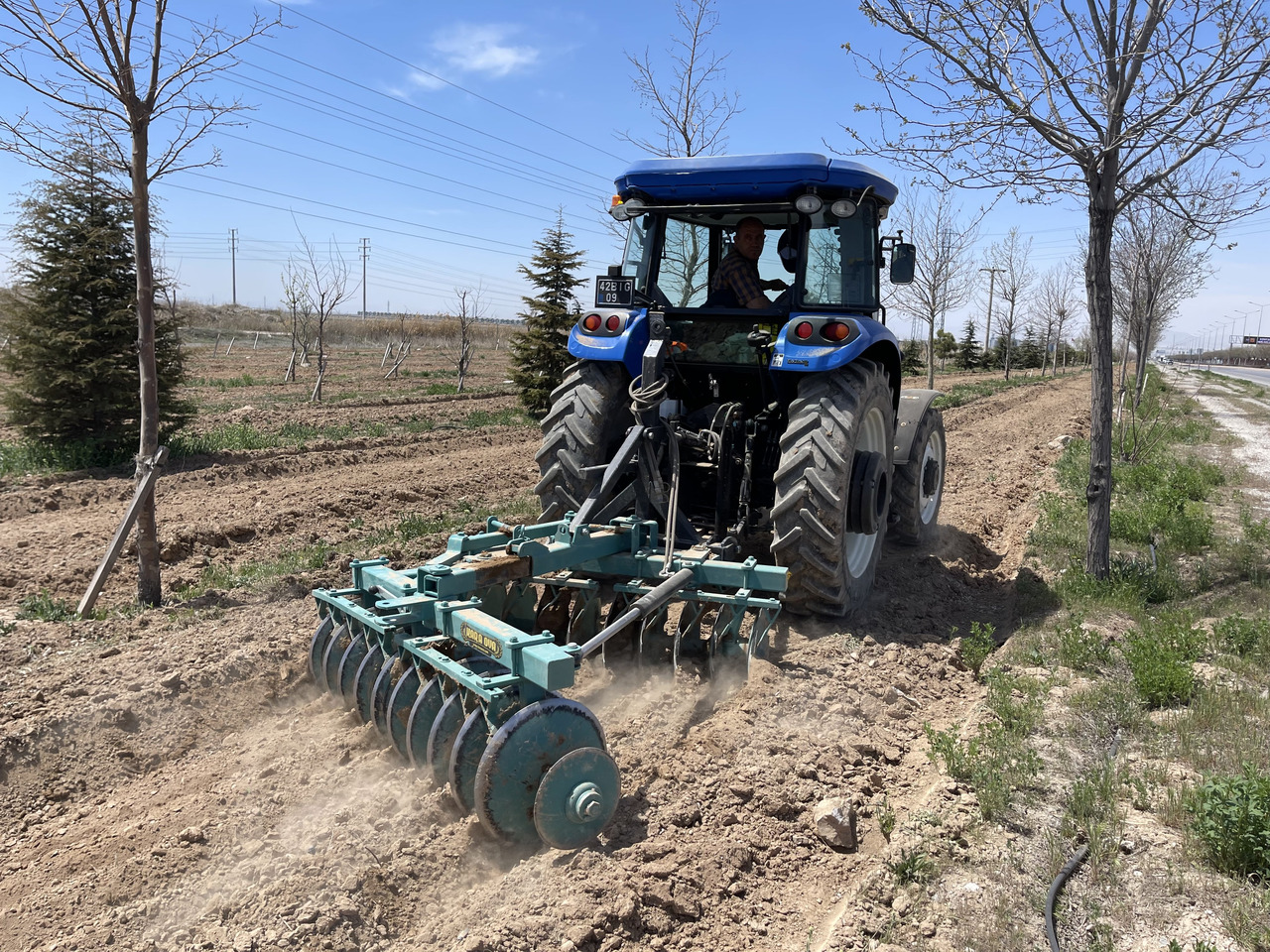 SOIL MASTER _MOUNTED AND TRAILED TYPE HEAVY DUTY DISC HARROW - Ketasäke: pilt 3 SOIL MASTER _MOUNTED AND TRAILED TYPE HEAVY DUTY DISC HARROW - Ketasäke: pilt 3