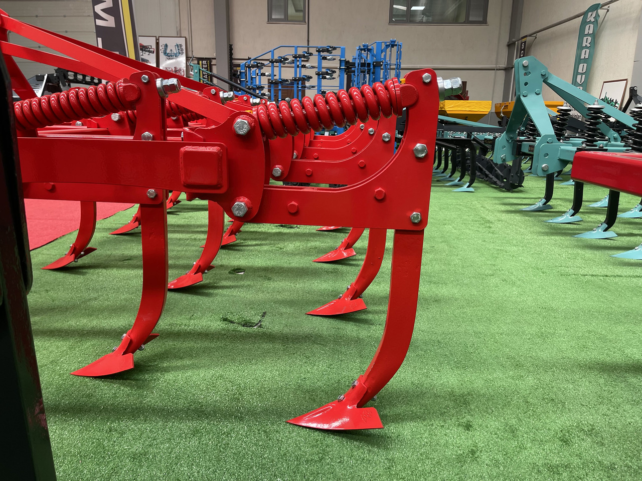 SOIL MASTER _SPRING LOADED CHISEL PLOUGH - Ader: pilt 4 SOIL MASTER _SPRING LOADED CHISEL PLOUGH - Ader: pilt 4