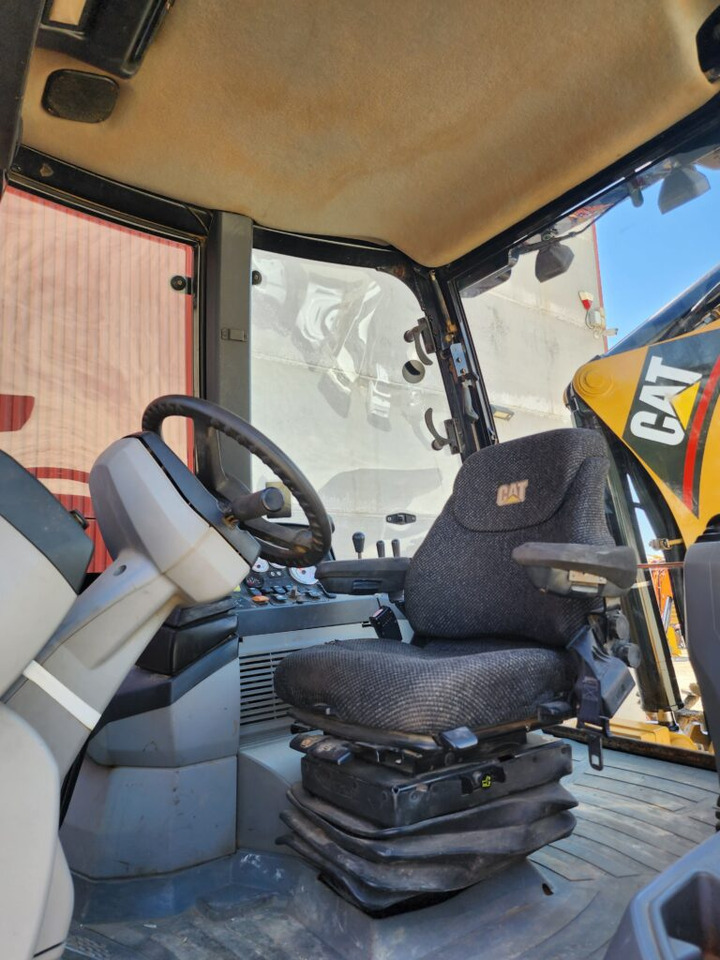 CAT 432E - Ekskavaator-laadur: pilt 3 CAT 432E - Ekskavaator-laadur: pilt 3