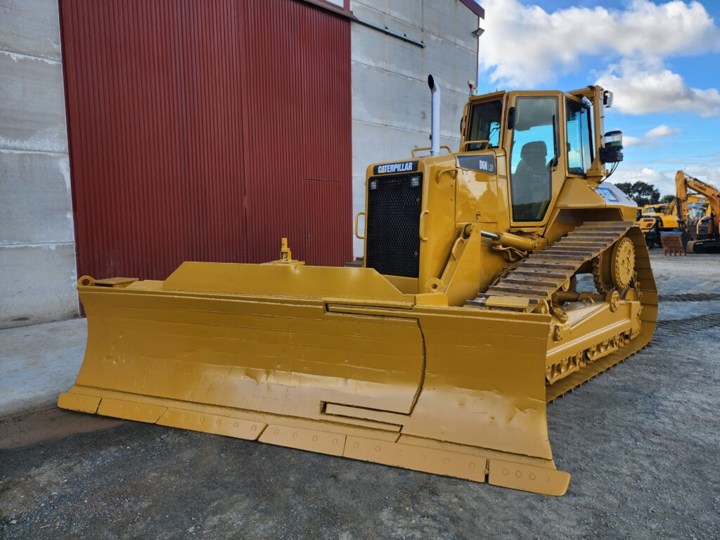 CAT D6N LGP - Buldooser: pilt 2 CAT D6N LGP - Buldooser: pilt 2