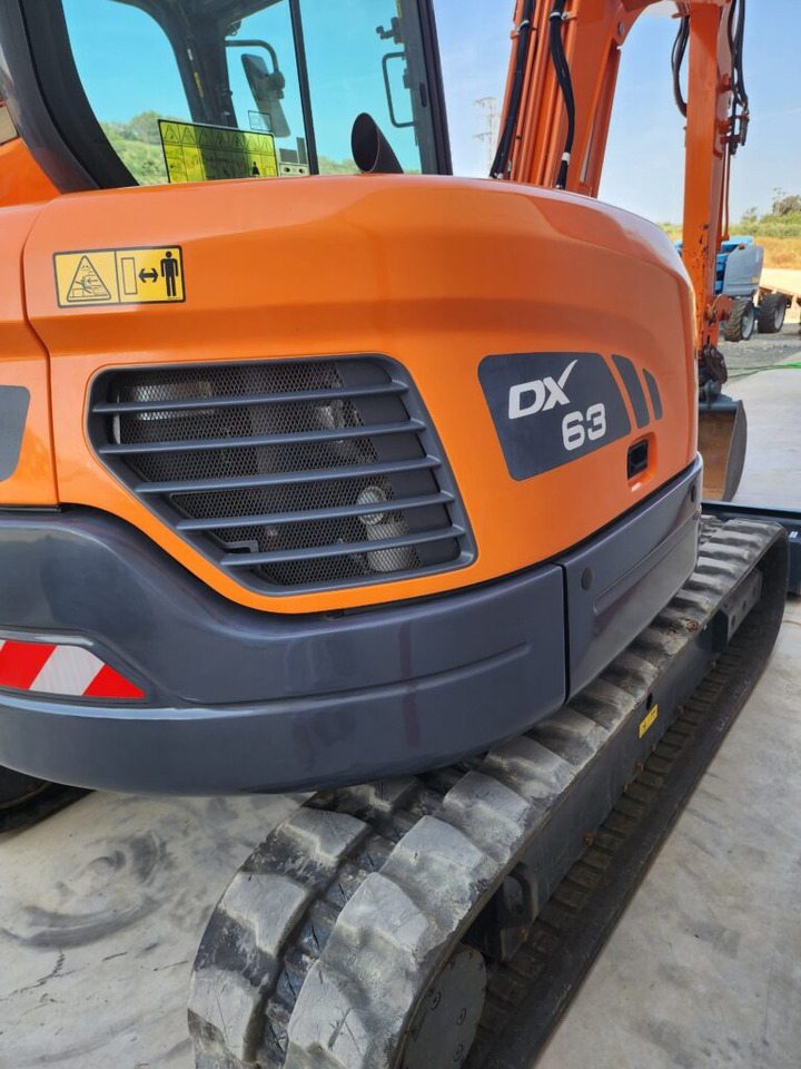 DOOSAN DX63R-3 - Miniekskavaator: pilt 4 DOOSAN DX63R-3 - Miniekskavaator: pilt 4