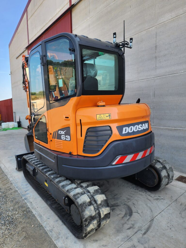 DOOSAN DX63R-3 - Miniekskavaator: pilt 3 DOOSAN DX63R-3 - Miniekskavaator: pilt 3