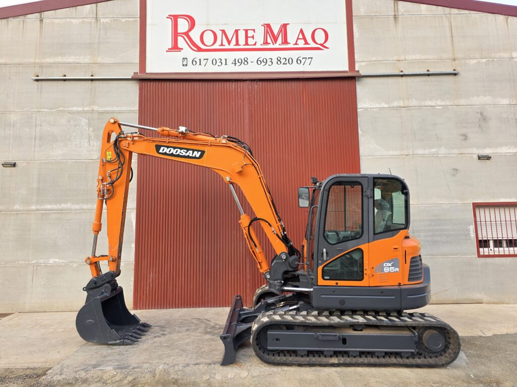 DOOSAN DX85R-3 - Miniekskavaator: pilt 1 DOOSAN DX85R-3 - Miniekskavaator: pilt 1