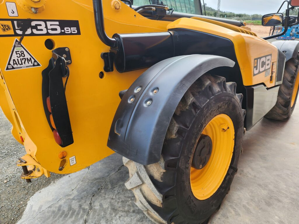 JCB 535-95 - Teleskooplaadur: pilt 4 JCB 535-95 - Teleskooplaadur: pilt 4