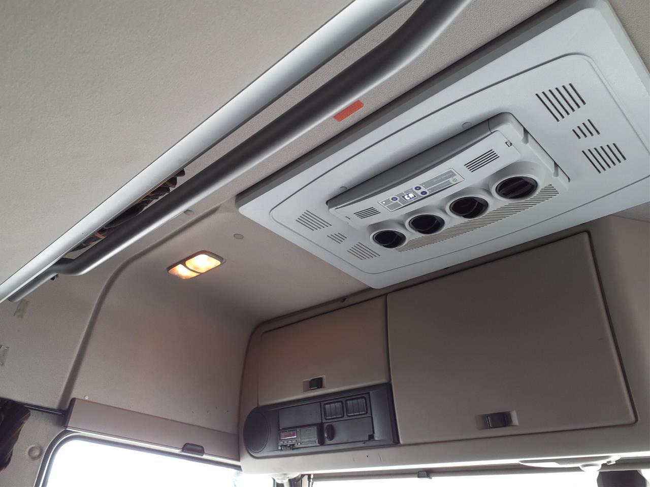 Sadulveok DAF XF 480: pilt 6