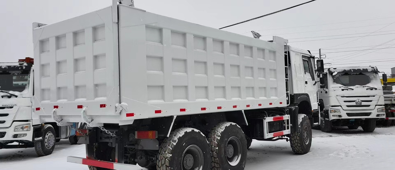 6X6 HOWO SINOTRUCK 371HP/375HP/420HP - Kallurauto: pilt 2 6X6 HOWO SINOTRUCK 371HP/375HP/420HP - Kallurauto: pilt 2