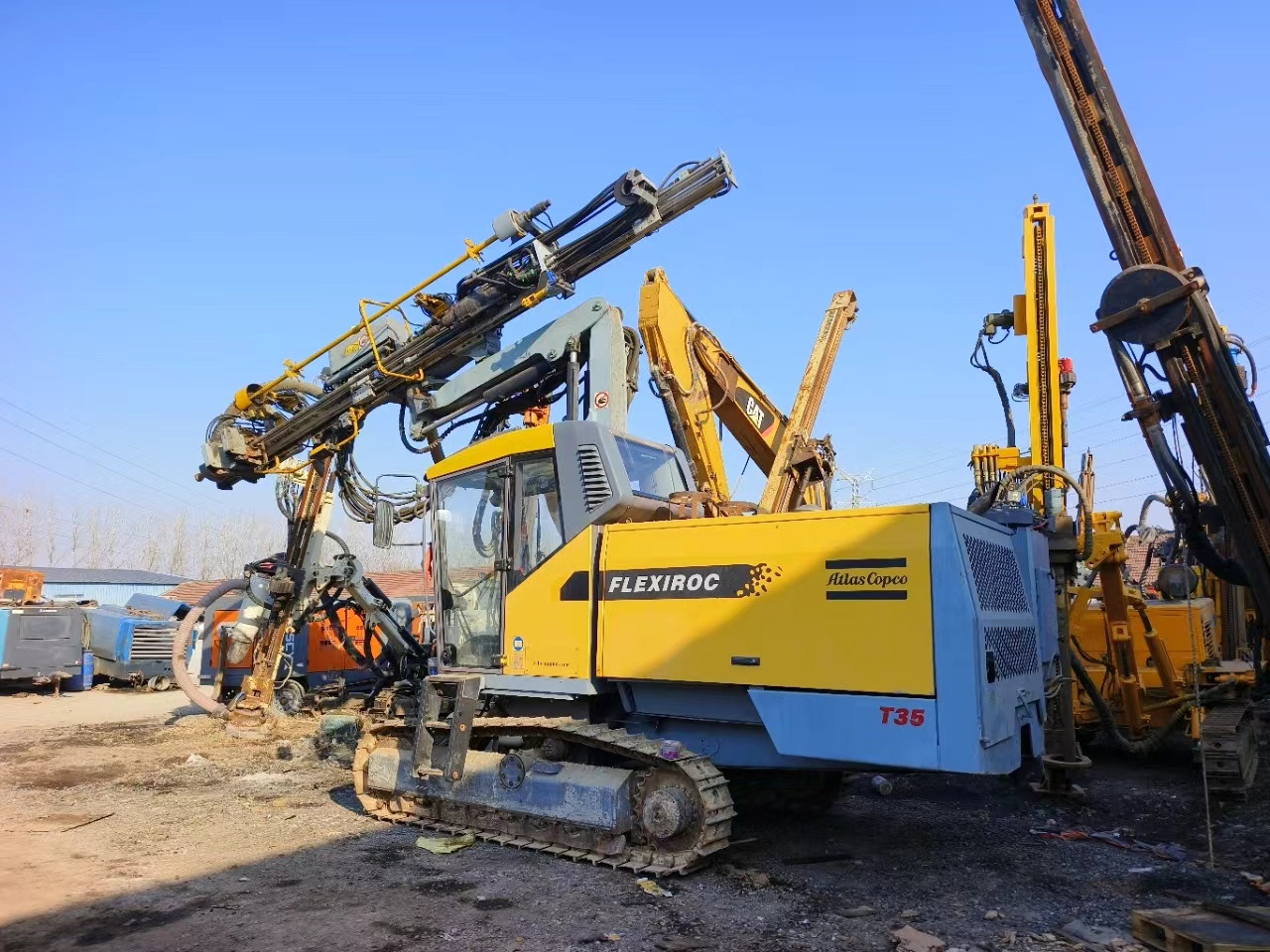 ATLAS COPCO EPIROC FLEXIROC T35 - Puurimisplatvorm: pilt 1 ATLAS COPCO EPIROC FLEXIROC T35 - Puurimisplatvorm: pilt 1