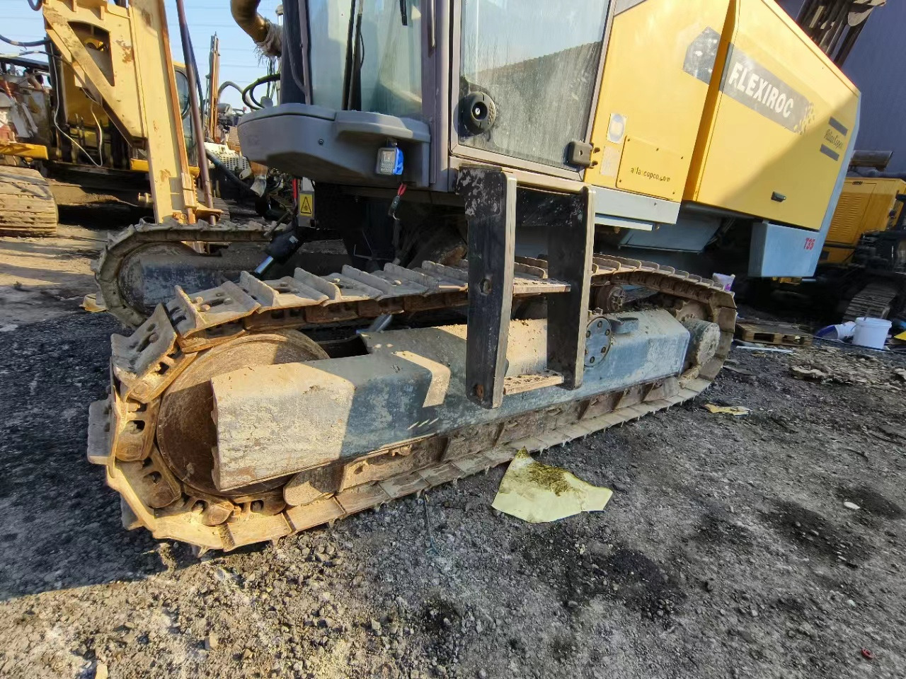 ATLAS COPCO EPIROC FLEXIROC T35 - Puurimisplatvorm: pilt 2 ATLAS COPCO EPIROC FLEXIROC T35 - Puurimisplatvorm: pilt 2