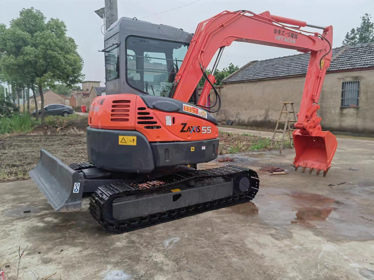 HITACHI ZX55UR - Miniekskavaator: pilt 1 HITACHI ZX55UR - Miniekskavaator: pilt 1