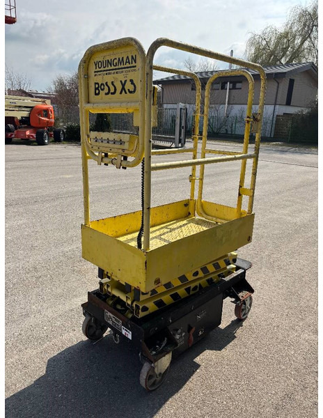 Boss X3 4,55m Arbeitsbühne Personenlift, BJ 2016 - Käärlift: pilt 3 Boss X3 4,55m Arbeitsbühne Personenlift, BJ 2016 - Käärlift: pilt 3
