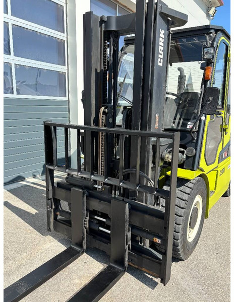 Clark C 50 SD Dieselstapler 5000kg, 4500mm, Triplex - Diiseltõstuk: pilt 5 Clark C 50 SD Dieselstapler 5000kg, 4500mm, Triplex - Diiseltõstuk: pilt 5