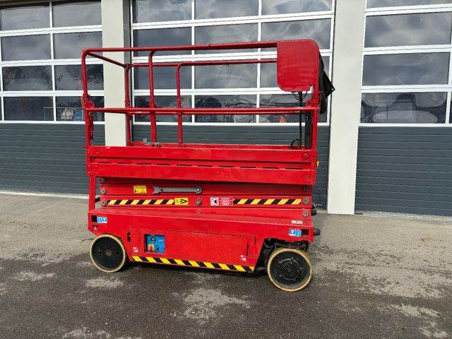 Iteco IT8290 10,15m Arbeitsbühne *90cm Breite* - Käärlift: pilt 2 Iteco IT8290 10,15m Arbeitsbühne *90cm Breite* - Käärlift: pilt 2