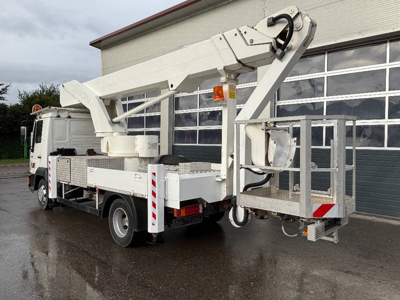 Palfinger TKA 30 KS LKW Arbeitsbühne 30m auf MAN - Veoautolt tõusev platvorm: pilt 2 Palfinger TKA 30 KS LKW Arbeitsbühne 30m auf MAN - Veoautolt tõusev platvorm: pilt 2