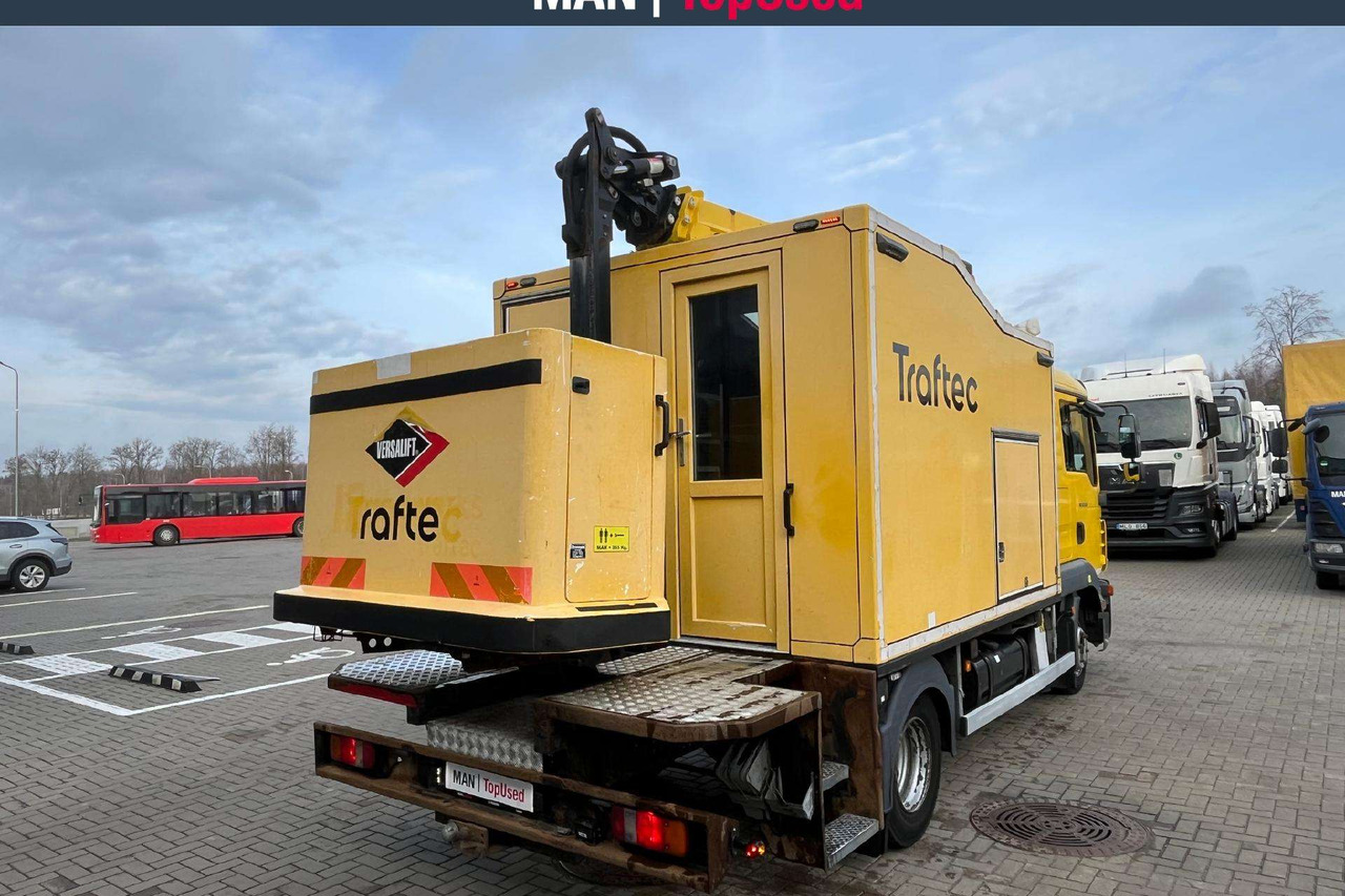 MAN 8.220 4X2 bokštelis(9291) - Kraanaga veoauto: pilt 4 MAN 8.220 4X2 bokštelis(9291) - Kraanaga veoauto: pilt 4