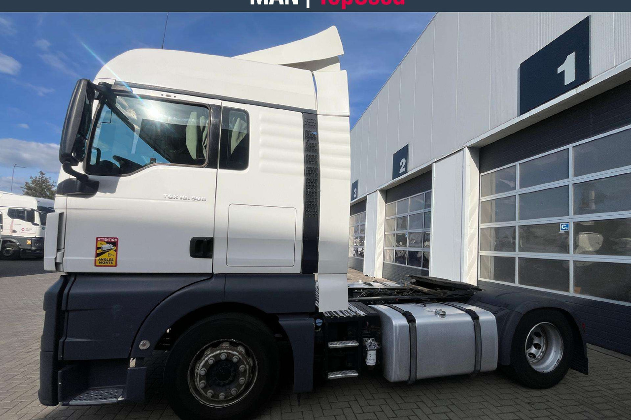 MAN TGX 18.500 XLX Cab Retarder(9138) - Sadulveok: pilt 3 MAN TGX 18.500 XLX Cab Retarder(9138) - Sadulveok: pilt 3