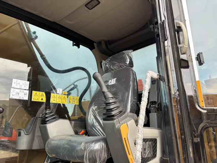 2024 year new model Used Cat 320GC 320D 320D 320C 320CL Caterpillar hydraulic crawler excavators in good condition - Ekskavaator: pilt 5 2024 year new model Used Cat 320GC 320D 320D 320C 320CL Caterpillar hydraulic crawler excavators in good condition - Ekskavaator: pilt 5