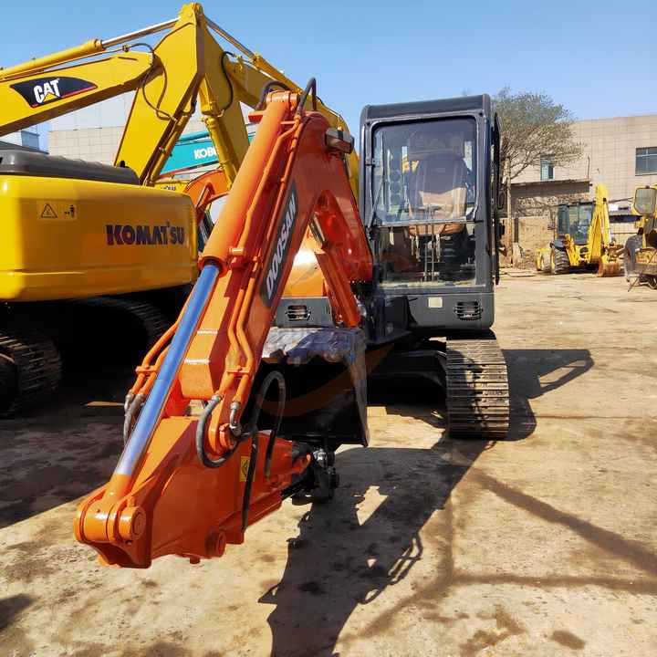 Awesome Performance Korea Imported Small Scale Used Doosan Dh60 Dh55 Dh150 Dx60 Dx225 Excavator - Lintekskavaator: pilt 1 Awesome Performance Korea Imported Small Scale Used Doosan Dh60 Dh55 Dh150 Dx60 Dx225 Excavator - Lintekskavaator: pilt 1