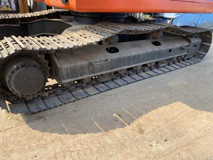 Best Selling DOOSAN excavator machine construction used machinery equipment dx225 DX60 DX70 DH60 DH220 used excavators in stock - Ekskavaator: pilt 3 Best Selling DOOSAN excavator machine construction used machinery equipment dx225 DX60 DX70 DH60 DH220 used excavators in stock - Ekskavaator: pilt 3