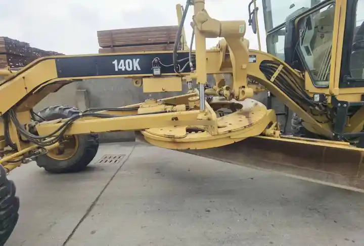 Cat 140k Used Grader 100% Original In Good Condition Caterpillar 140k 140h 140g Road Construction Machine in low price on sale - Teehöövel: pilt 4 Cat 140k Used Grader 100% Original In Good Condition Caterpillar 140k 140h 140g Road Construction Machine in low price on sale - Teehöövel: pilt 4