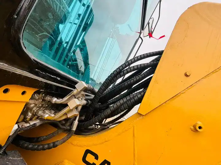 Caterpillar Used Cat Motor Grader 140h With Original Japan Cat Engine For Sale In Shanghai - Teehöövel: pilt 5 Caterpillar Used Cat Motor Grader 140h With Original Japan Cat Engine For Sale In Shanghai - Teehöövel: pilt 5