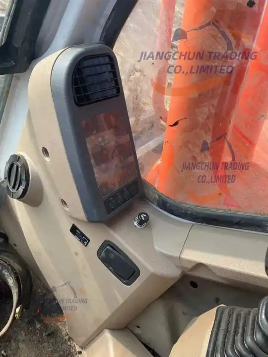 Doosan DH220 20 Tons Amphibious excavators Used DH220LC-7 Amphibious Excavator - Ekskavaator: pilt 3 Doosan DH220 20 Tons Amphibious excavators Used DH220LC-7 Amphibious Excavator - Ekskavaator: pilt 3
