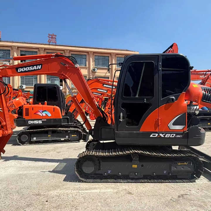 Doosan DX60 DX60-9c DH60-7 DX60W DX80 DX75 DX55 DH35 DH55 Used Mini Excavator Mas Maquinaria Municipal Y Ambiental - Ekskavaator: pilt 1 Doosan DX60 DX60-9c DH60-7 DX60W DX80 DX75 DX55 DH35 DH55 Used Mini Excavator Mas Maquinaria Municipal Y Ambiental - Ekskavaator: pilt 1
